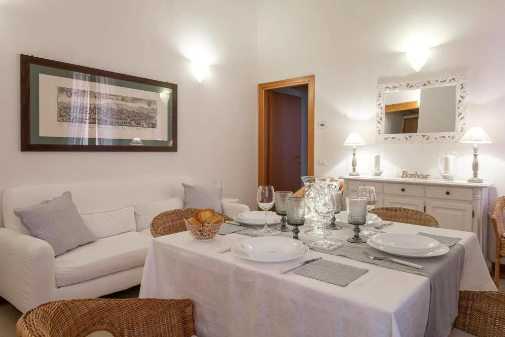 Image of Paglia Tre