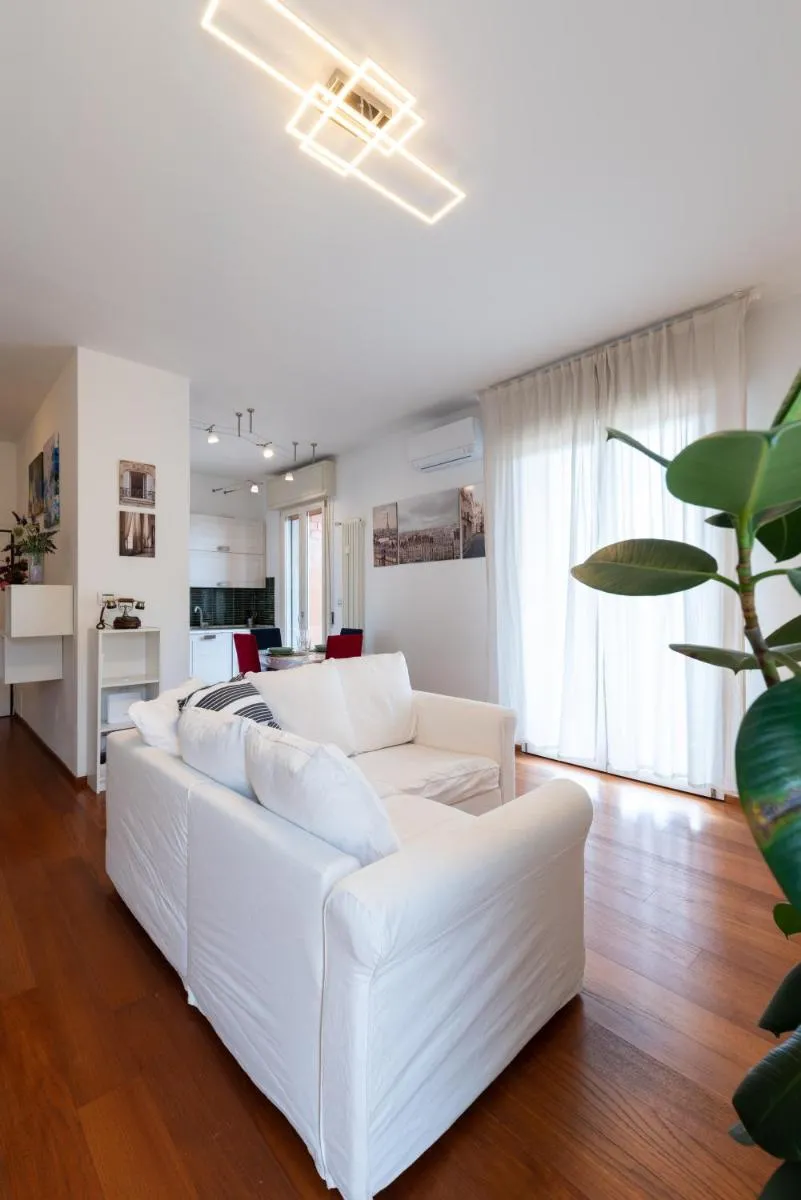 Image 3 of Perugino Home