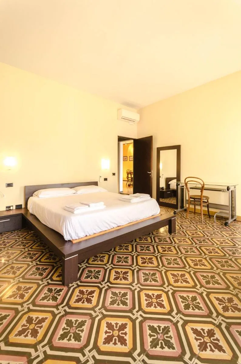 Image 6 of Piazza Maggiore Suite