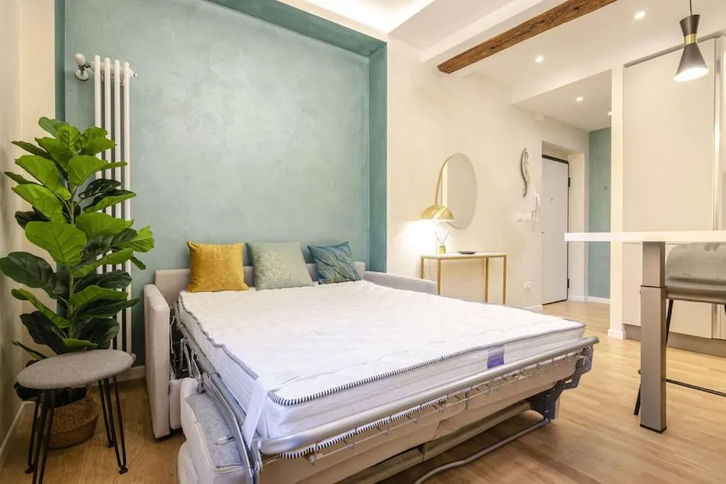 Image 6 of Portanova Luxury Home