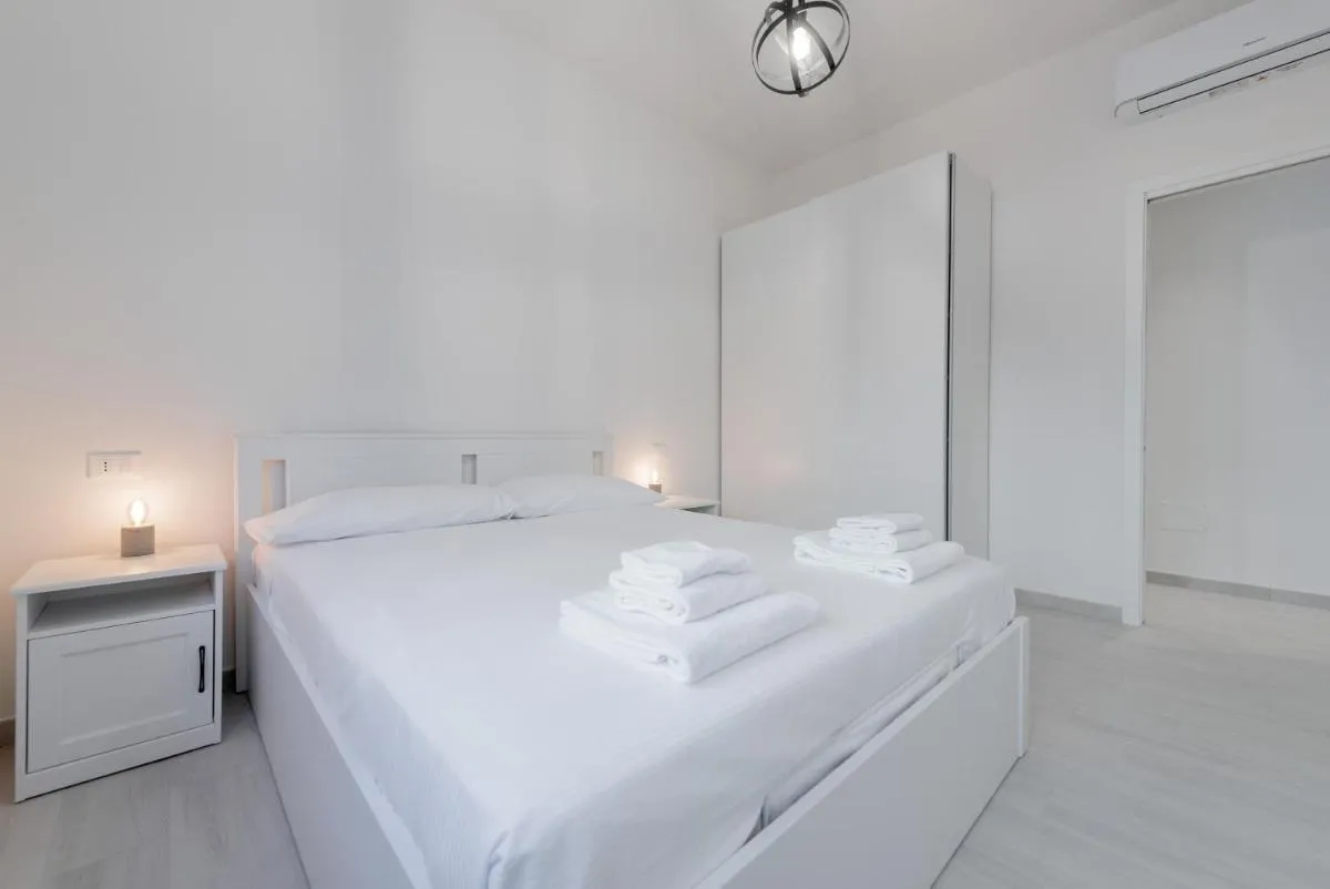 Image 5 of Realkasa Old Town Flat