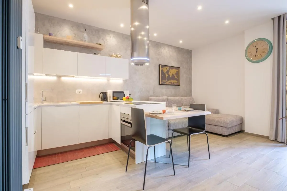 Image 2 of Residence Cairoli 9 by Studio Vita