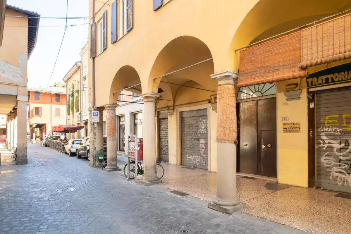 Image 5 of Residenza Ariosto by Studio Vita
