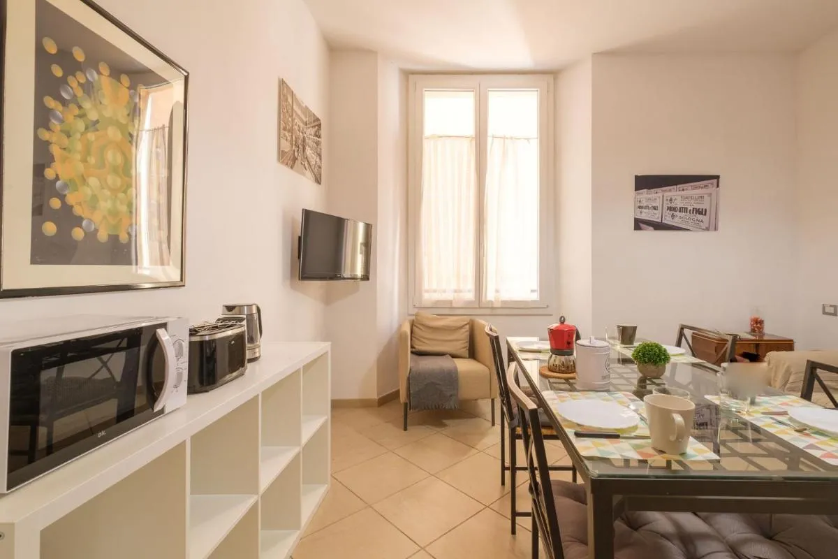 Image 3 of Residenza Ariosto by Studio Vita