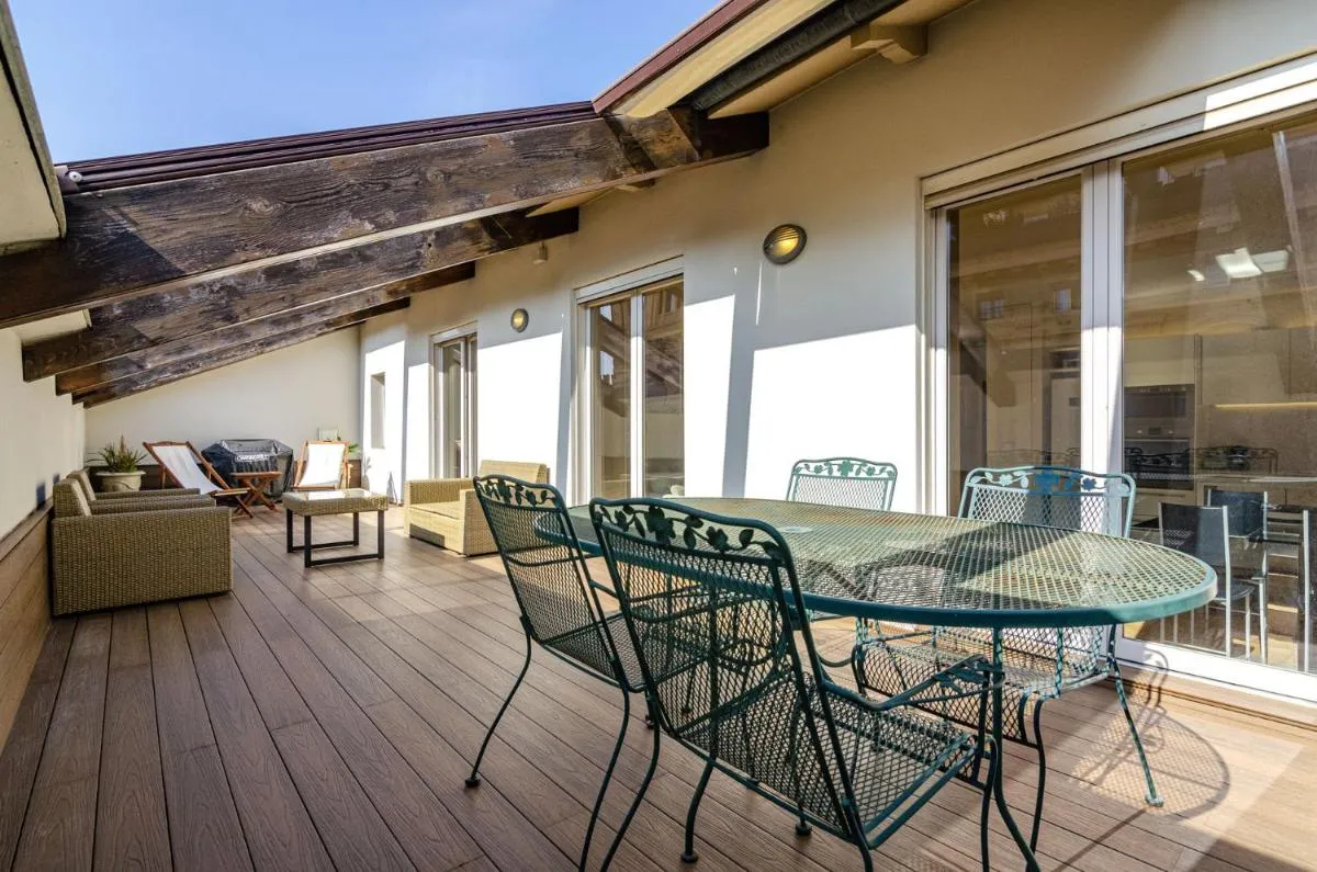 Image 3 of Rizzoli Terrace Apartment
