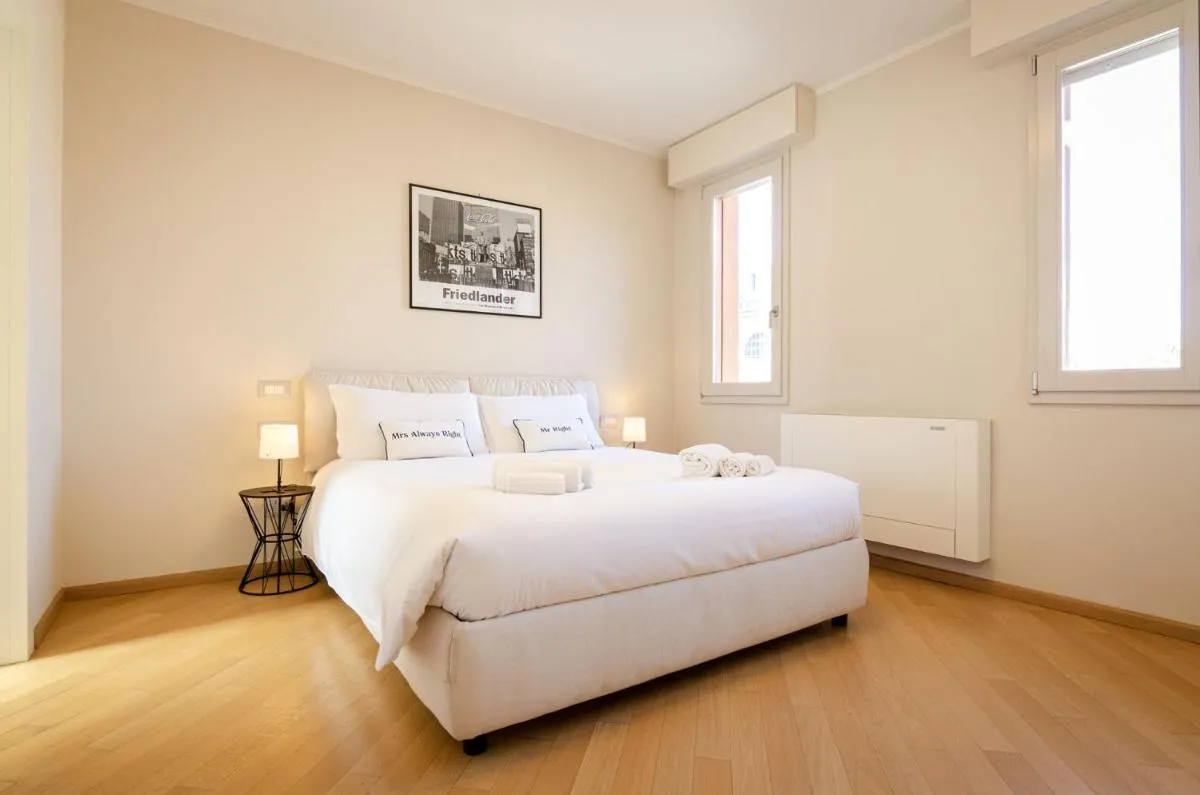 Image 6 of Rizzoli Terrace Apartment