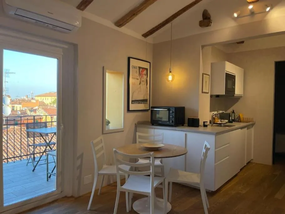 Image 1 of Romantic attic room with panoramic view