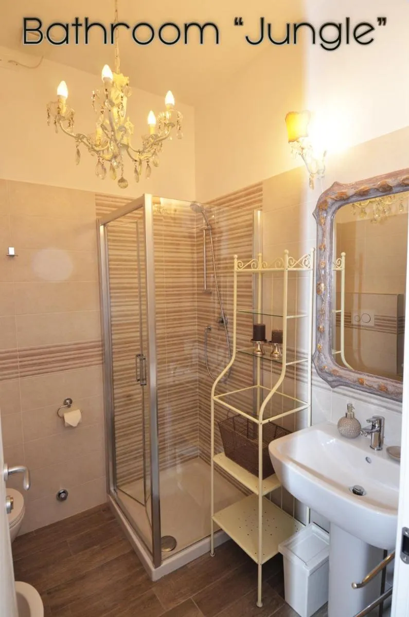 Image 3 of Room & Breakfast Nettuno 29