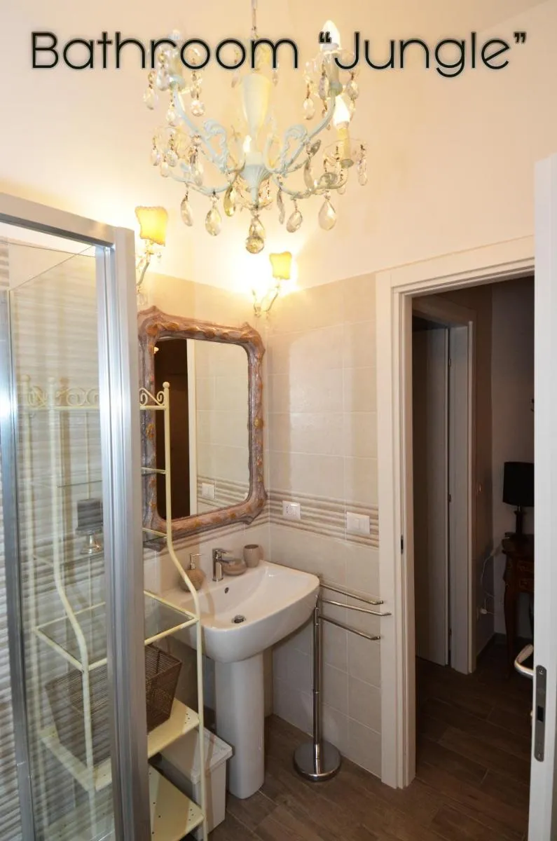 Image 6 of Room & Breakfast Nettuno 29