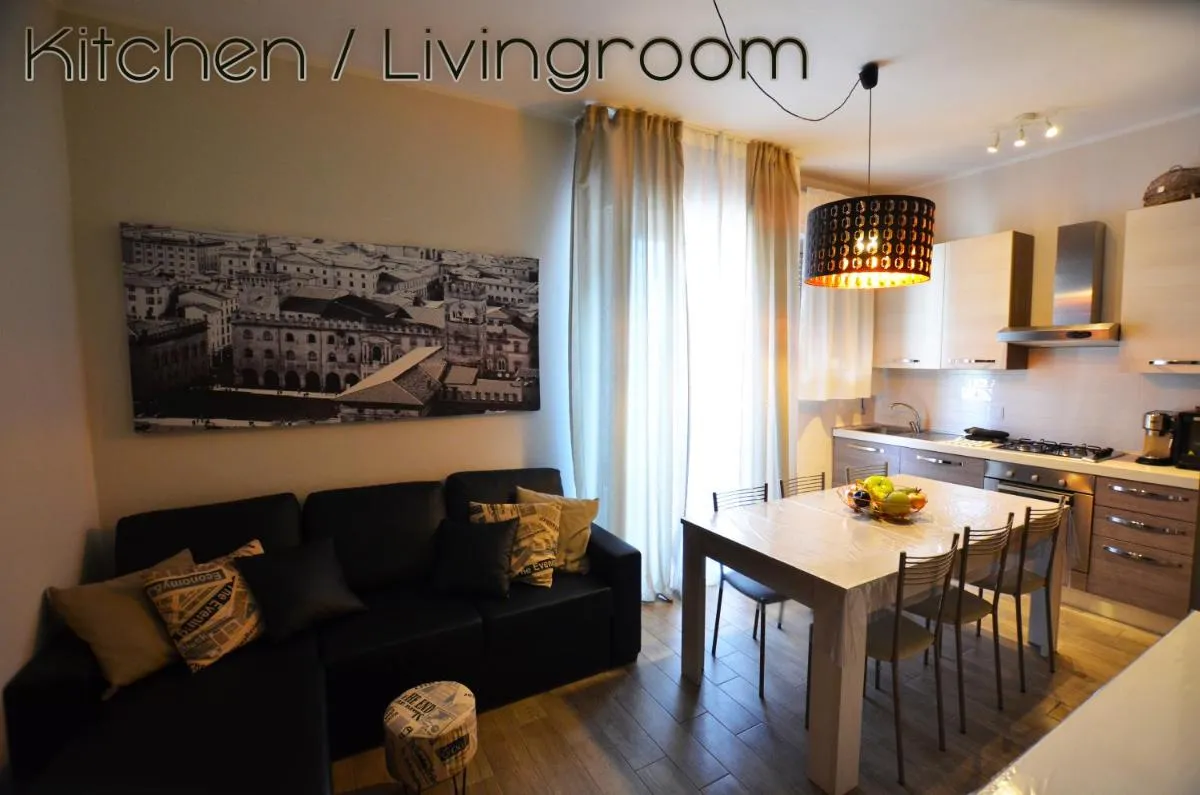 Image 2 of Room & Breakfast Nettuno 29