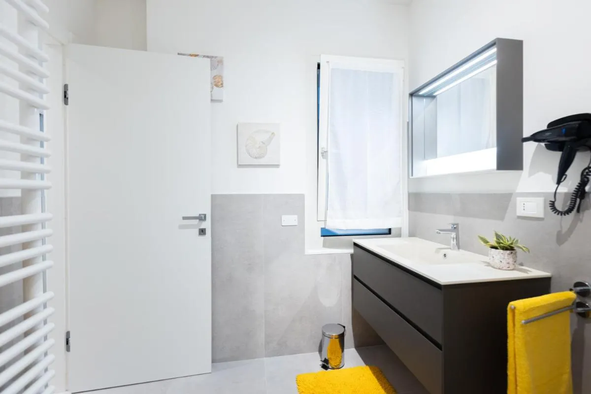 Image 2 of Rossana, Bologna by Short Holidays