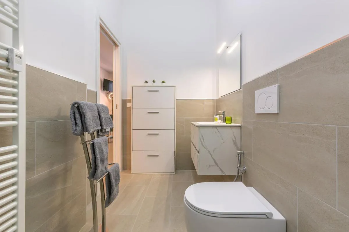 Image 2 of San Donato Fiere Essential Apartment w/parking