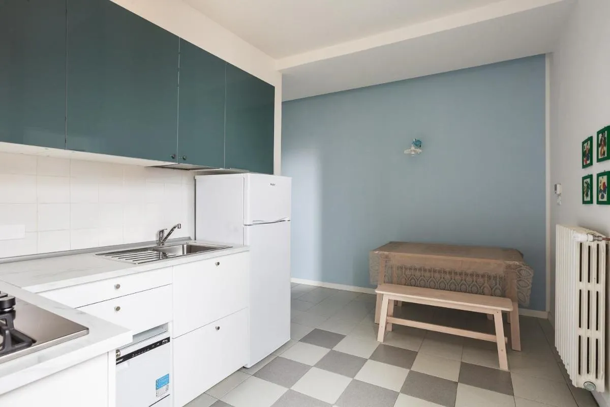Image 2 of Saragozza Apartments