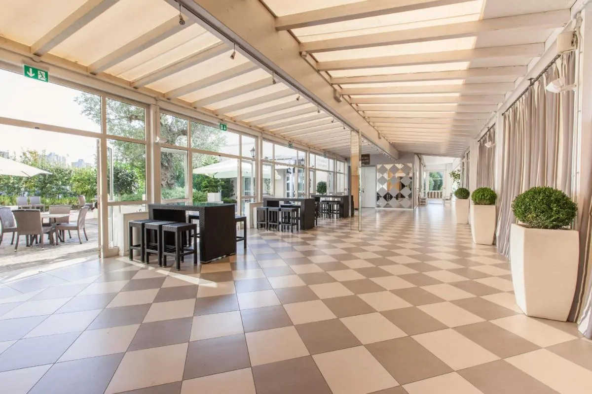 Image 4 of Savoia Hotel Regency