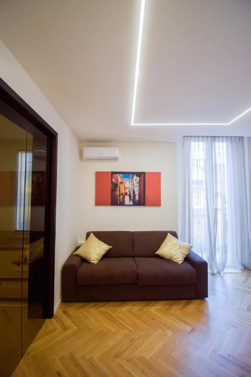 Image 4 of SiBilla Suite Apartment – via Piella 14