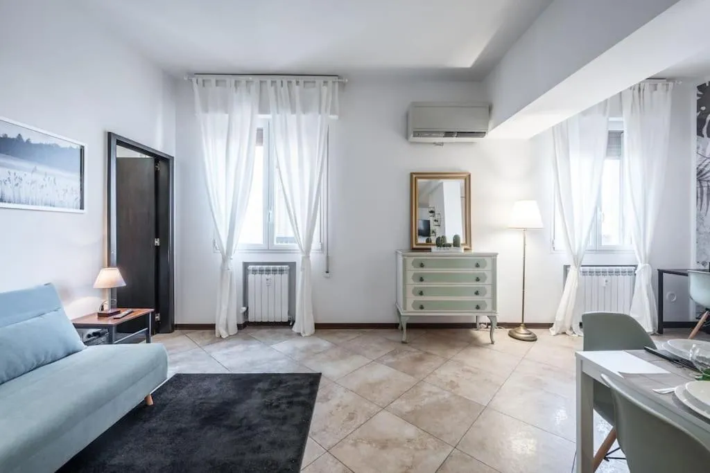 Image 4 of Sotto le Due Torri 5* (Casa Milonga)