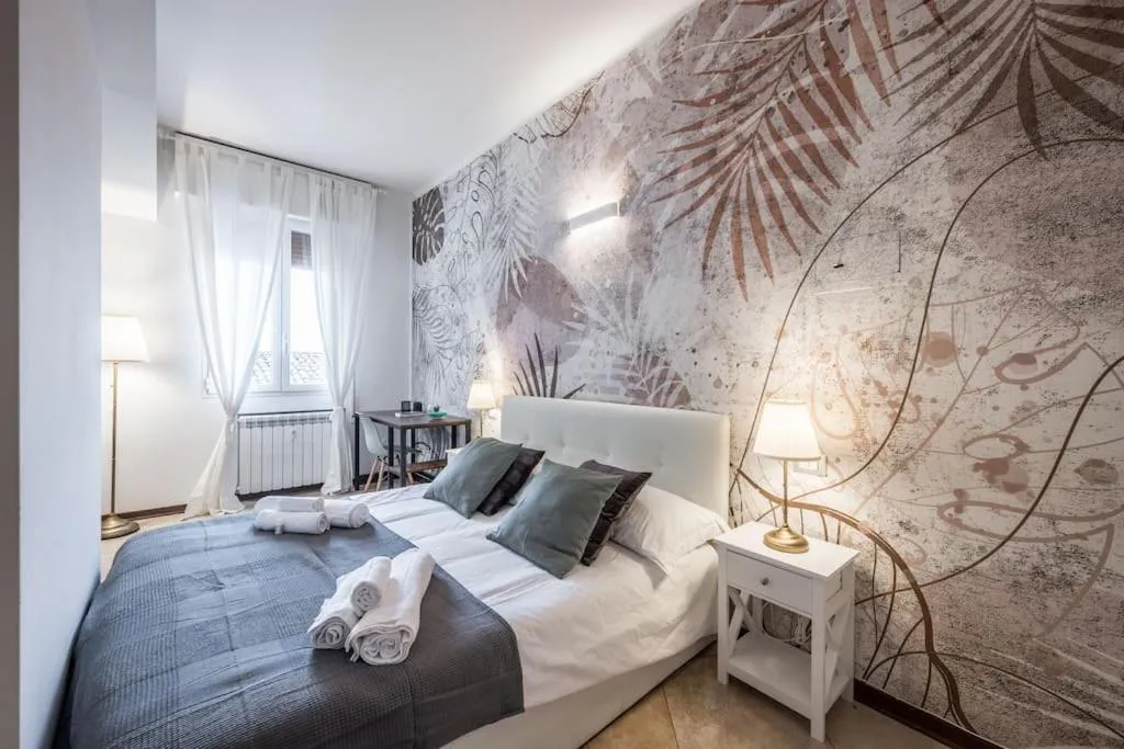 Image 1 of Sotto le Due Torri 5* (Casa Milonga)
