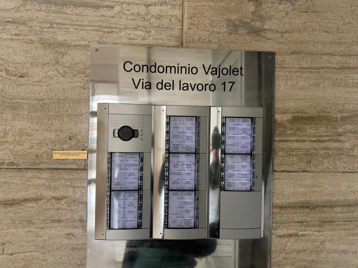 Image 2 of Splendido appartamento in zona fiera a bologna
