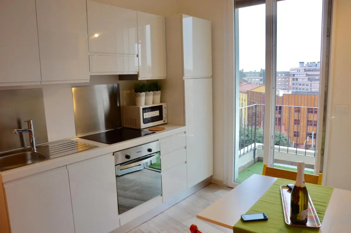Image 1 of Stayinbologna 3