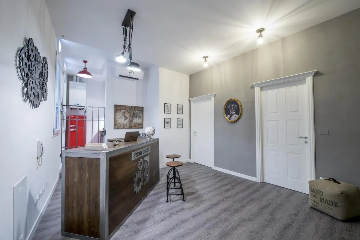 Image 3 of Steam House Room & Breakfast