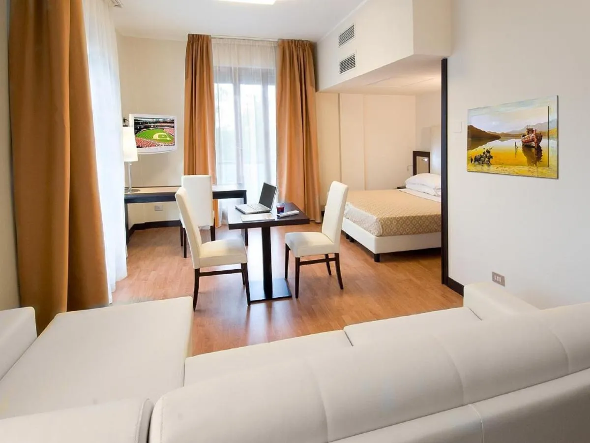 Image 1 of Suite Hotel Elite