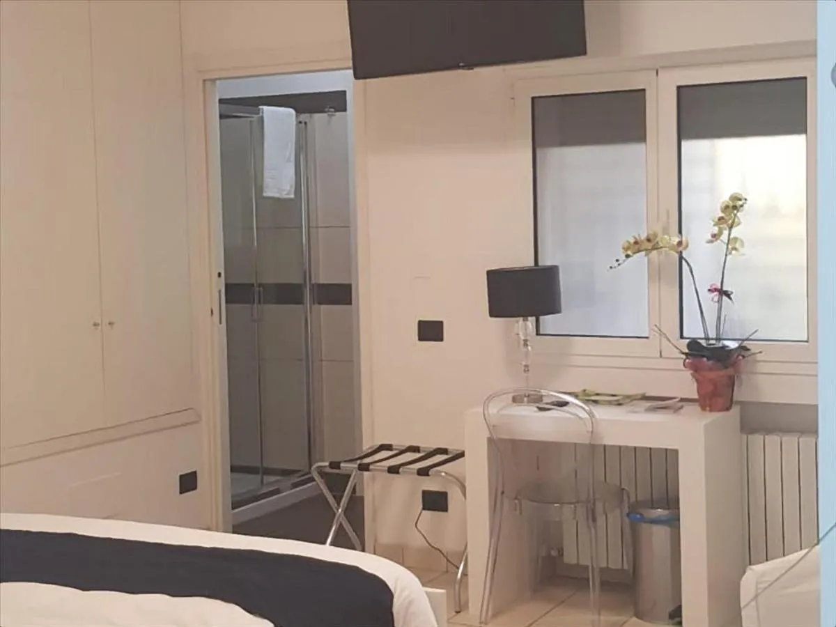 Image 6 of Tamb&B2