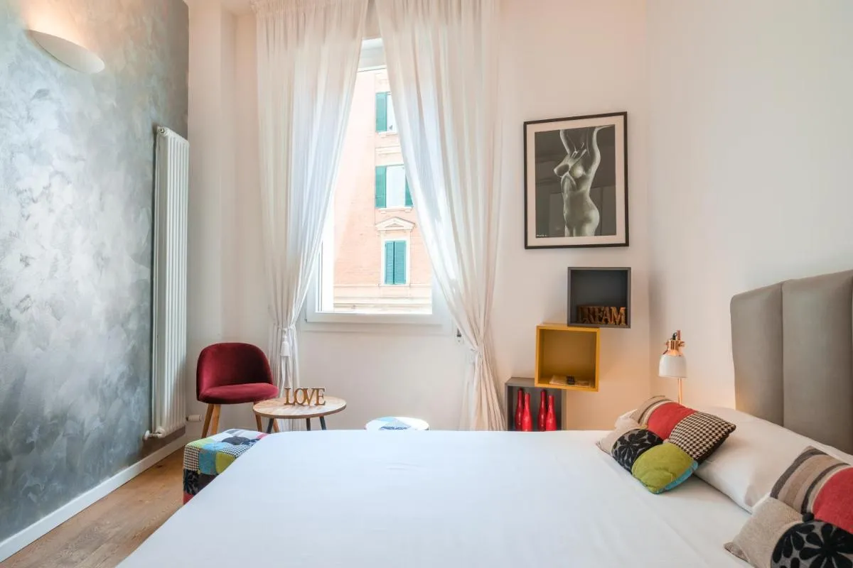 Image 1 of Tempobiancosuites