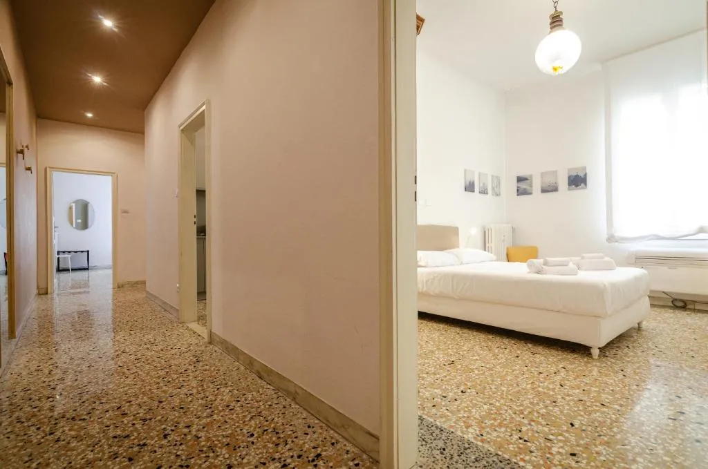 Image of Testoni Home