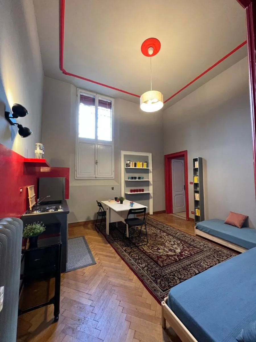Image 3 of The Window on the courtyard, Entire Apartment – La Finestra sul cortile, Intero Appartamento