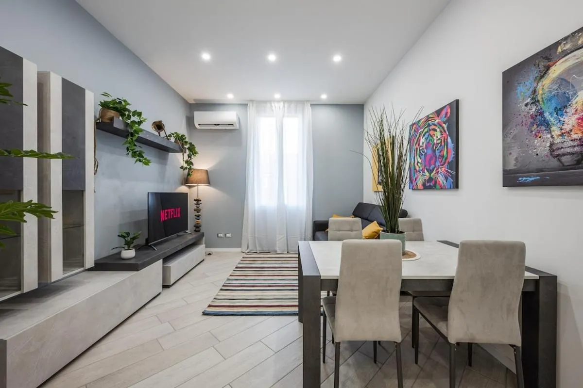 Image 4 of Train Station Deluxe 3 Bath
