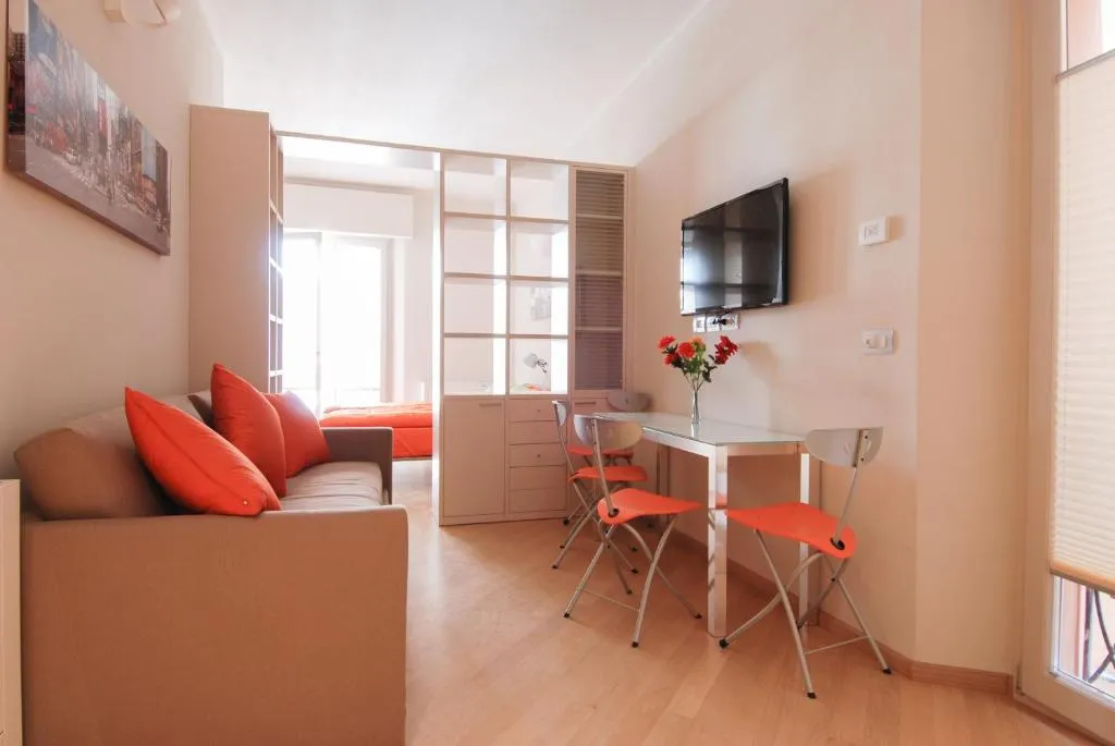Image of UR-NEST Piazza Maggiore