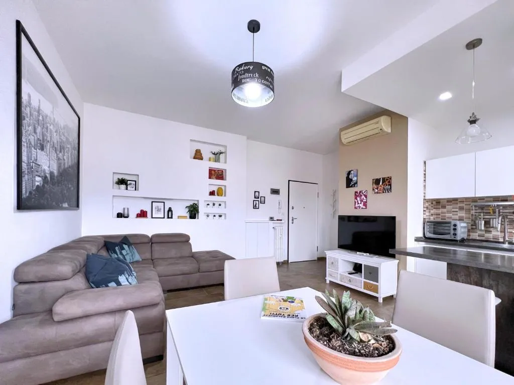 Image of UR NEST Filanda