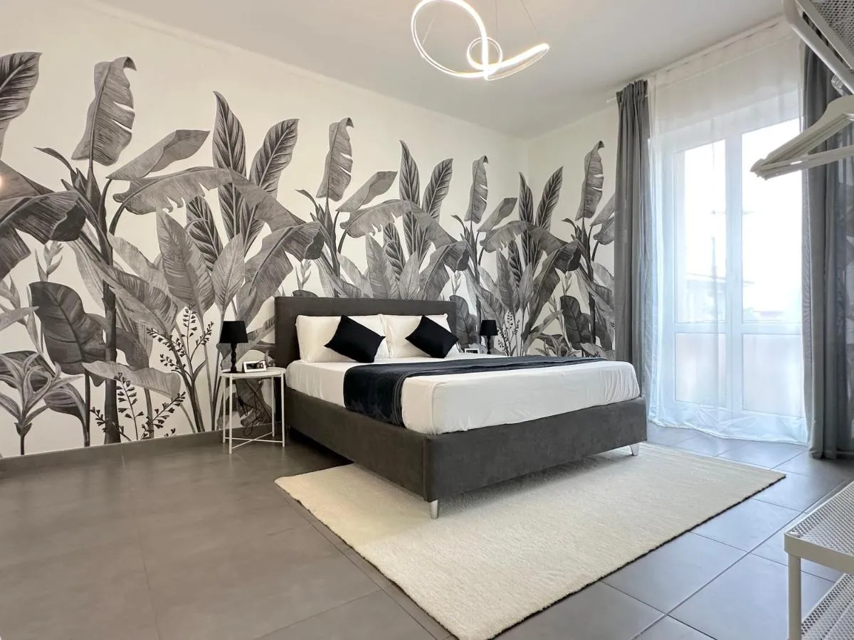 Image 3 of Villa Laura Apartments