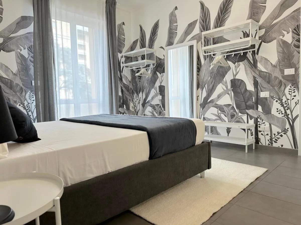 Image 5 of Villa Laura Apartments