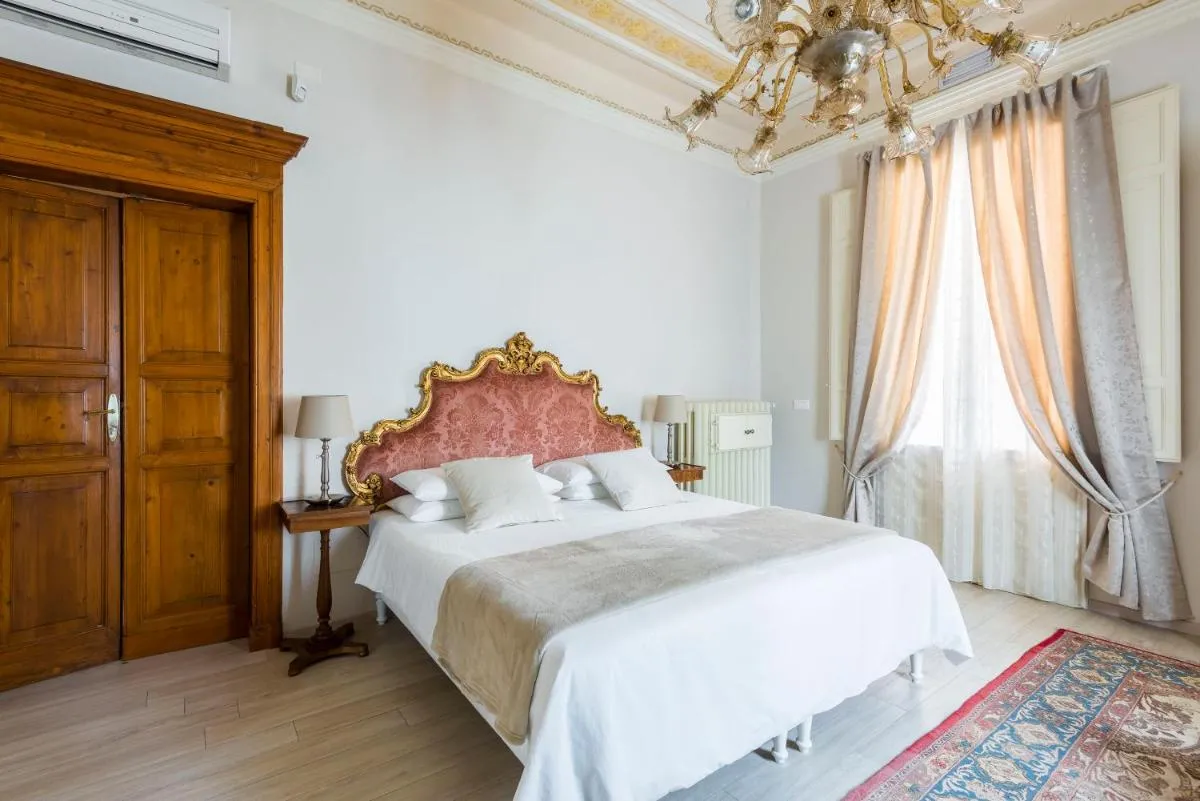 Image 1 of Villa Savioli Room & Breakfast