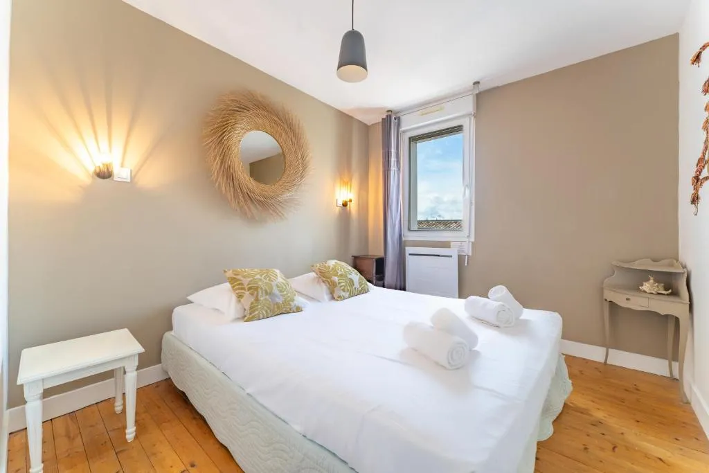 Image 2 of Appart 2 chambres – Le Quai des Chartrons