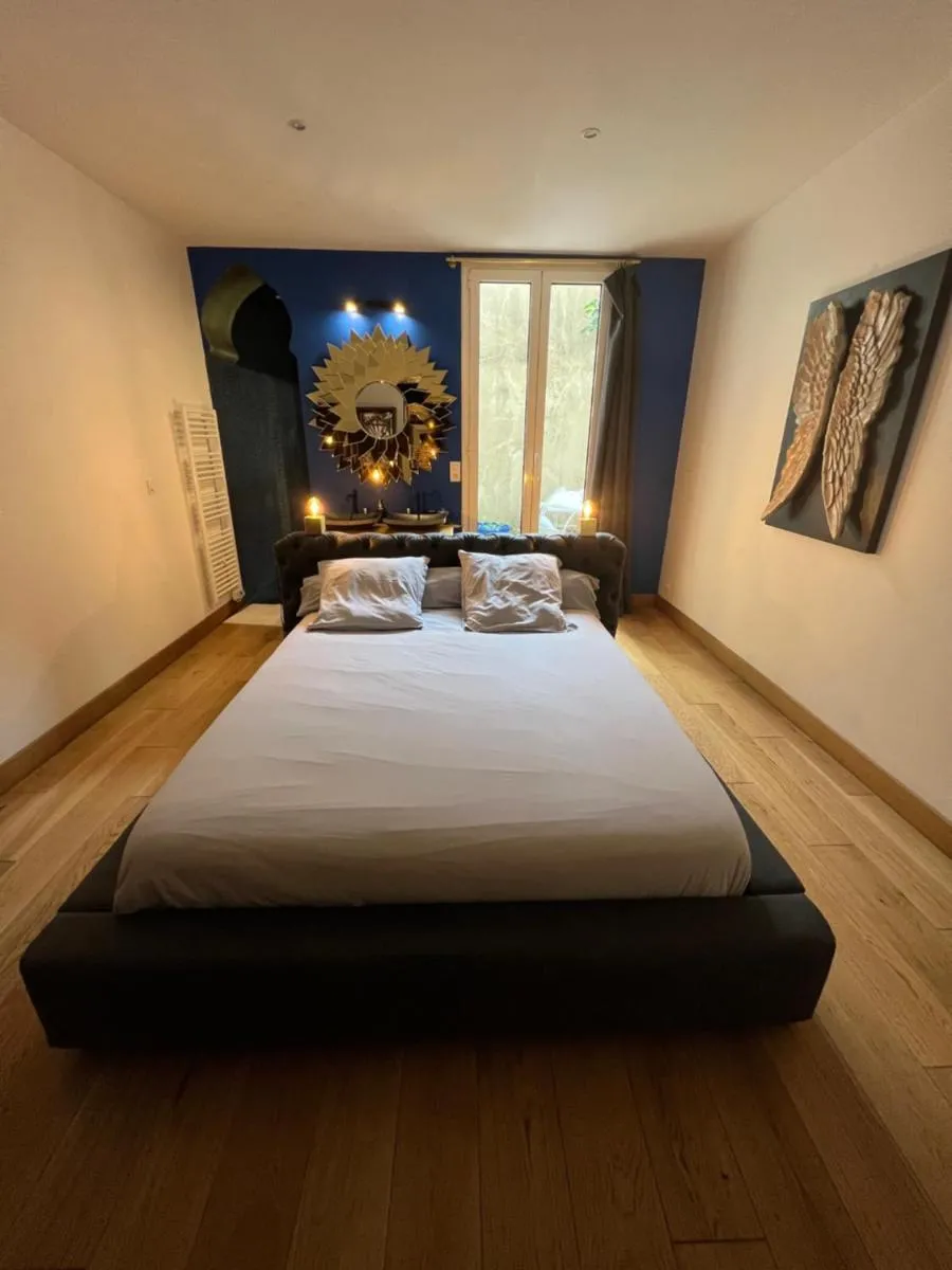 Image 5 of Appartement 2 chambres climatisé triangle d’or