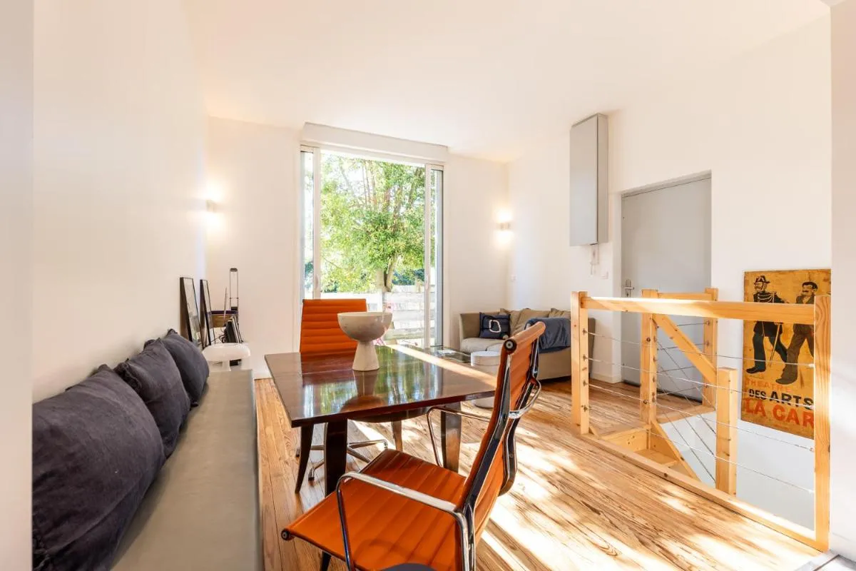 Image 4 of Appartement 50m2 parfait état avec piscine privée