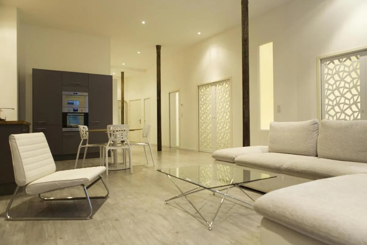 Image 4 of Ausone Beautiful loft apartment in historical center + terrace and parking