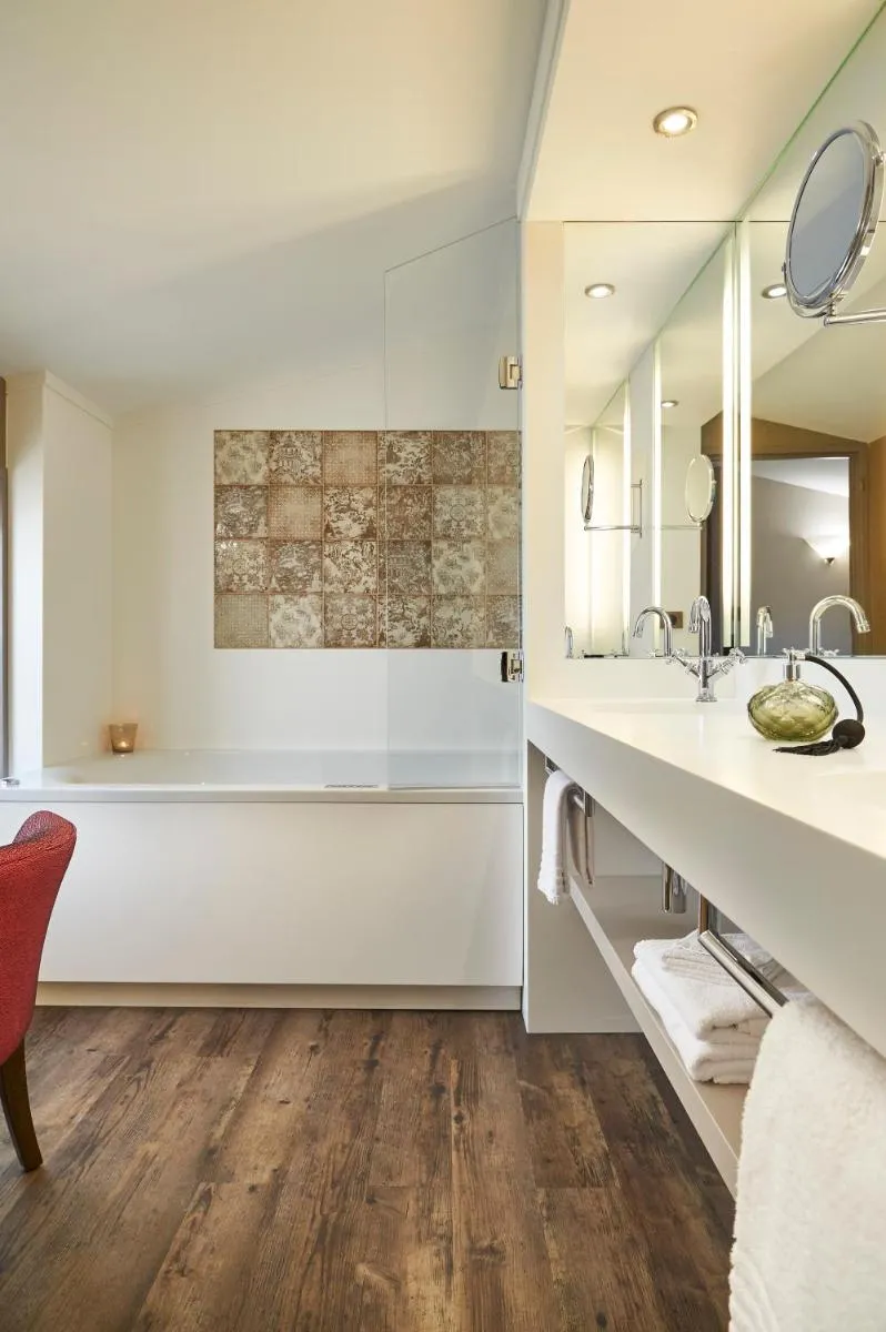 Image 3 of Best Western Premier HBEO Bordeaux Centre