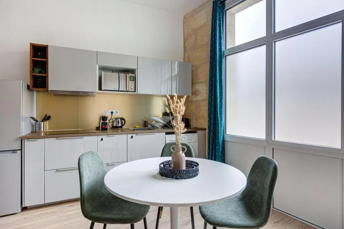 Image 1 of GuestReady – Stylish Haven in Downtown Bordeaux