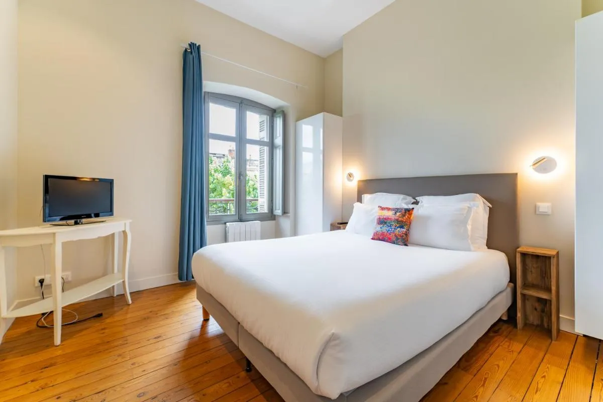 Image 5 of Magnifique et lumineux T3 de charme aux Quinconces idéal pour 4 personnes