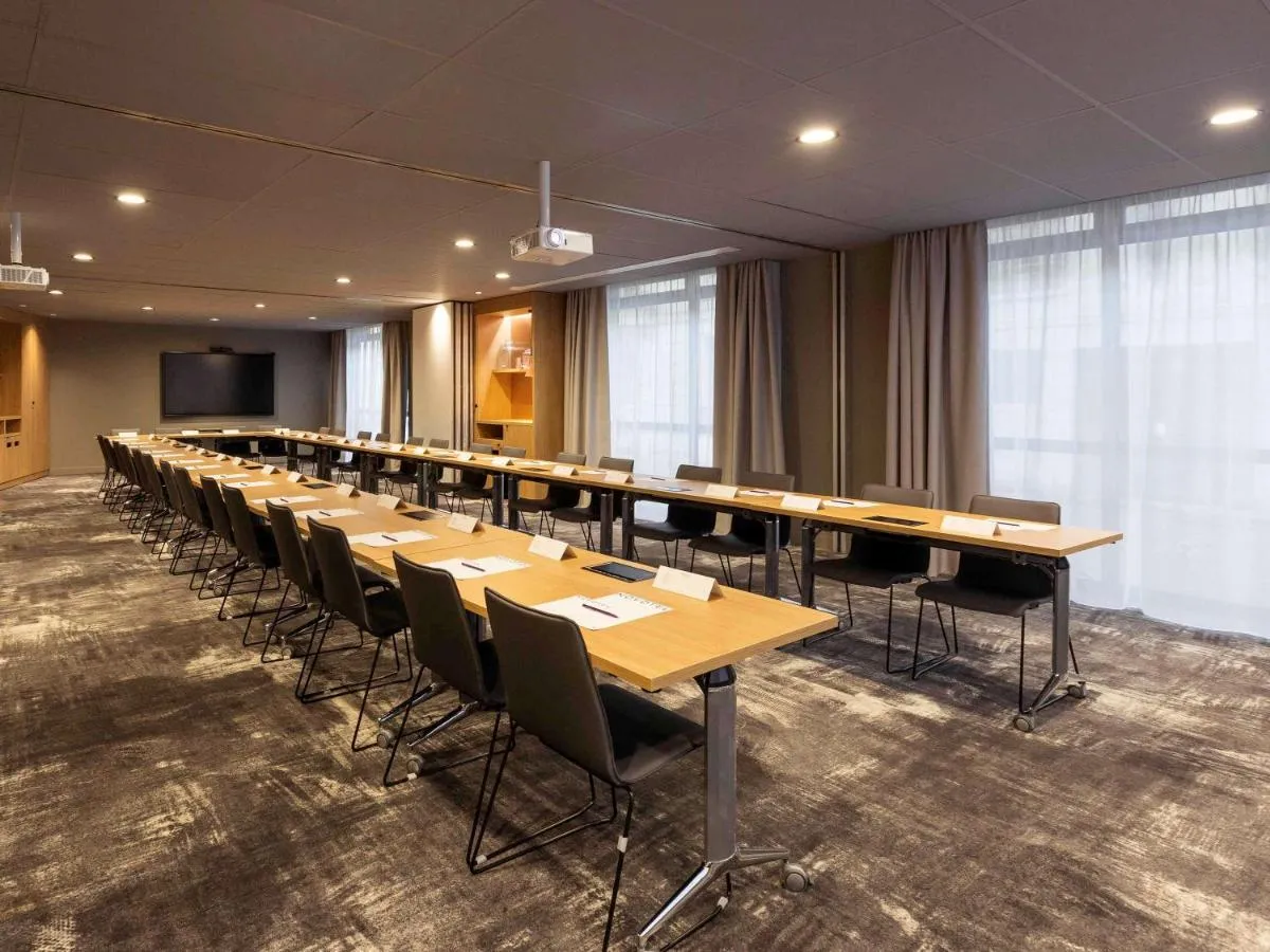 Image 6 of Novotel Bordeaux Centre Gare Saint Jean
