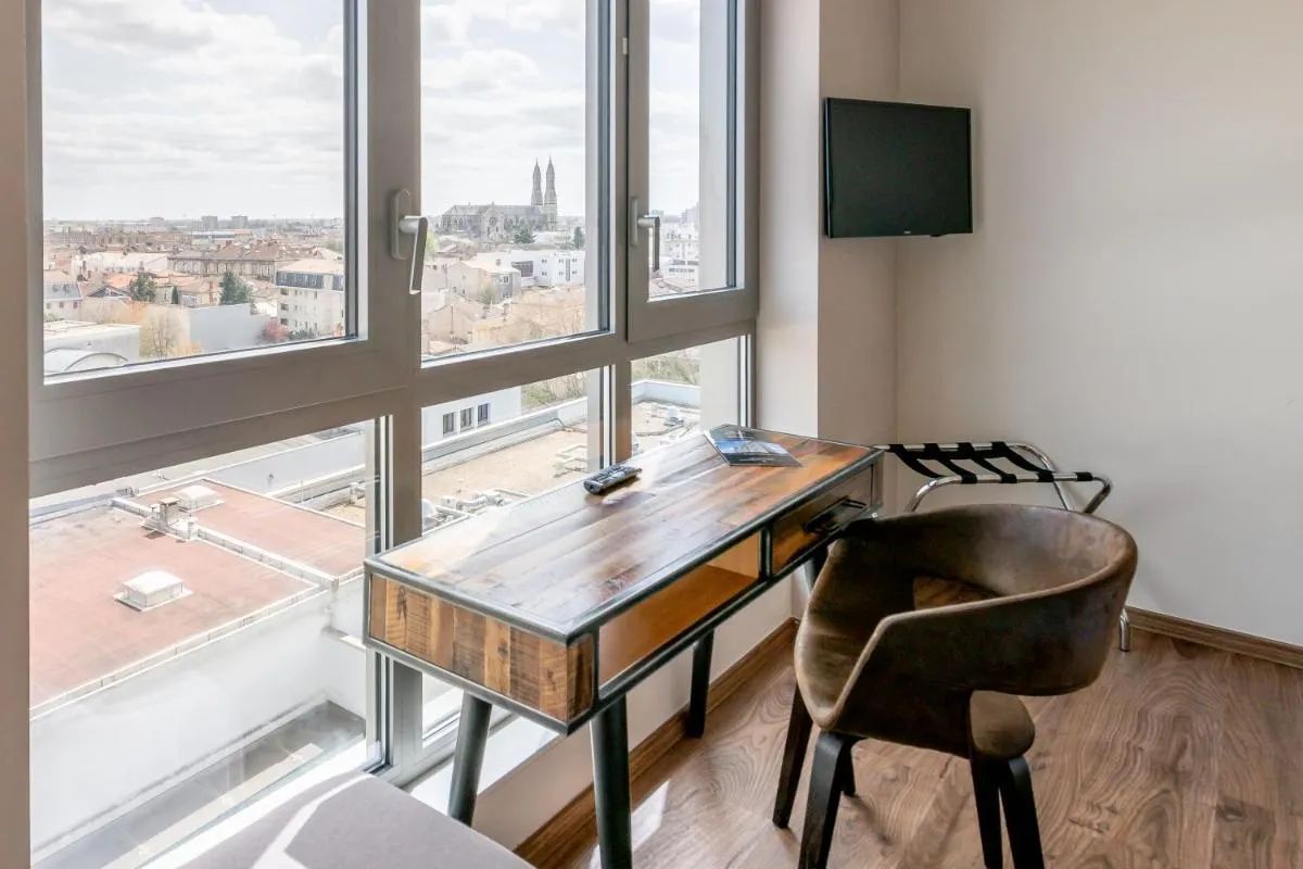 Image 2 of All Suites Bordeaux Centre Marne – Gare Saint-Jean
