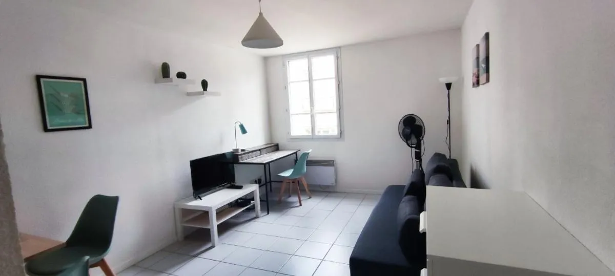 Image 3 of Apartment studio Bordeaux