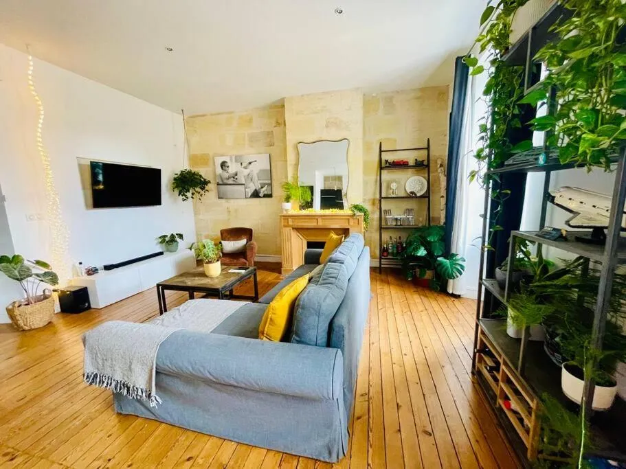 Image 1 of Appartement au cœur de Bordeaux