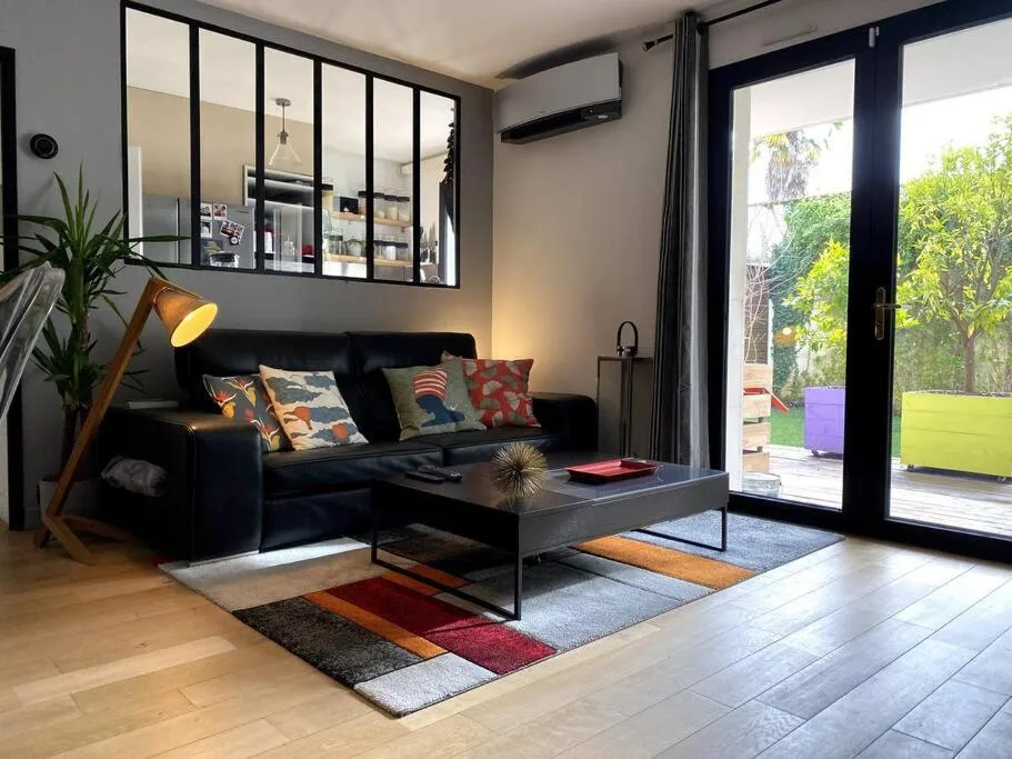 Image 3 of Appartement avec Jacuzzi – Climatisation – Parking