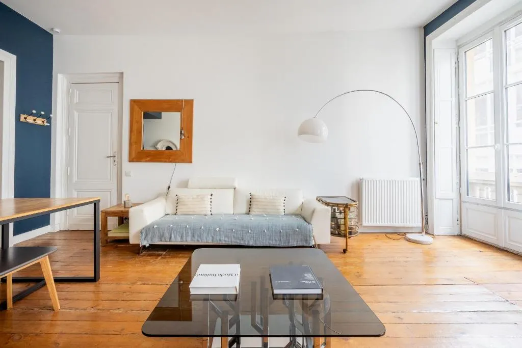 Image of Appartement bourgeois hyper centre-ville de Bordeaux