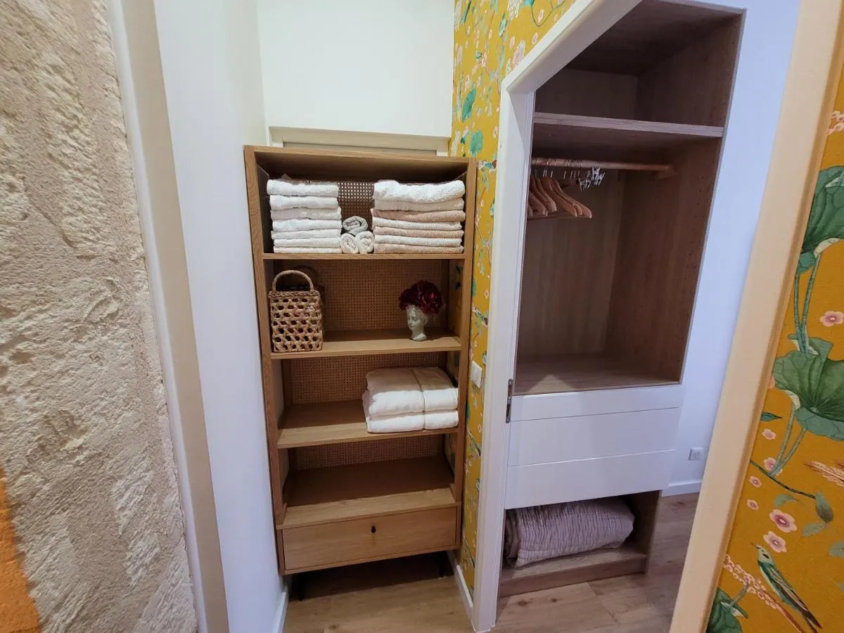 Image 4 of Appartement central typiquement bordelais