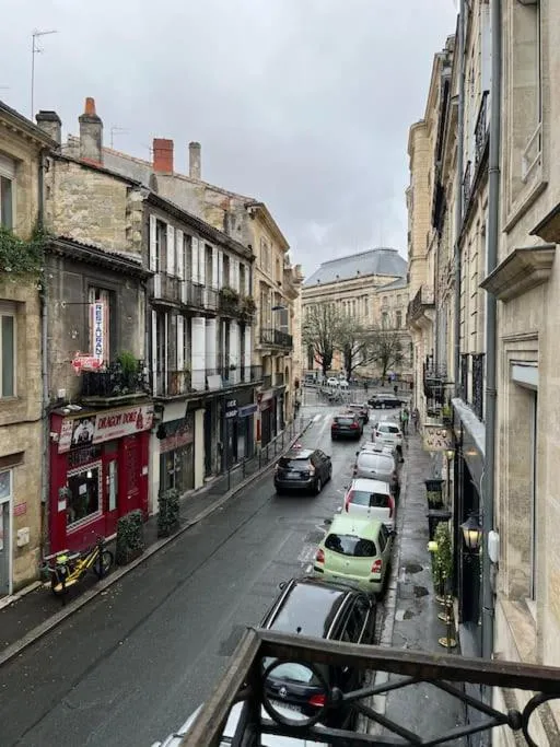 Image 4 of Appartement climatisé au cœur de Bordeaux